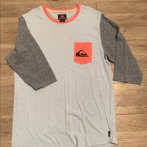 Men’s XL Quiksilver 3/4 sleeve t-shirt
